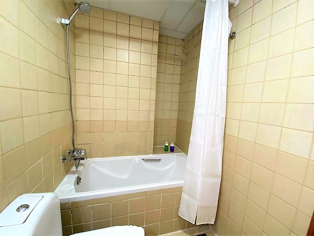 Дубай: Gorgeous 1bedroom with balcony in Dubai marina