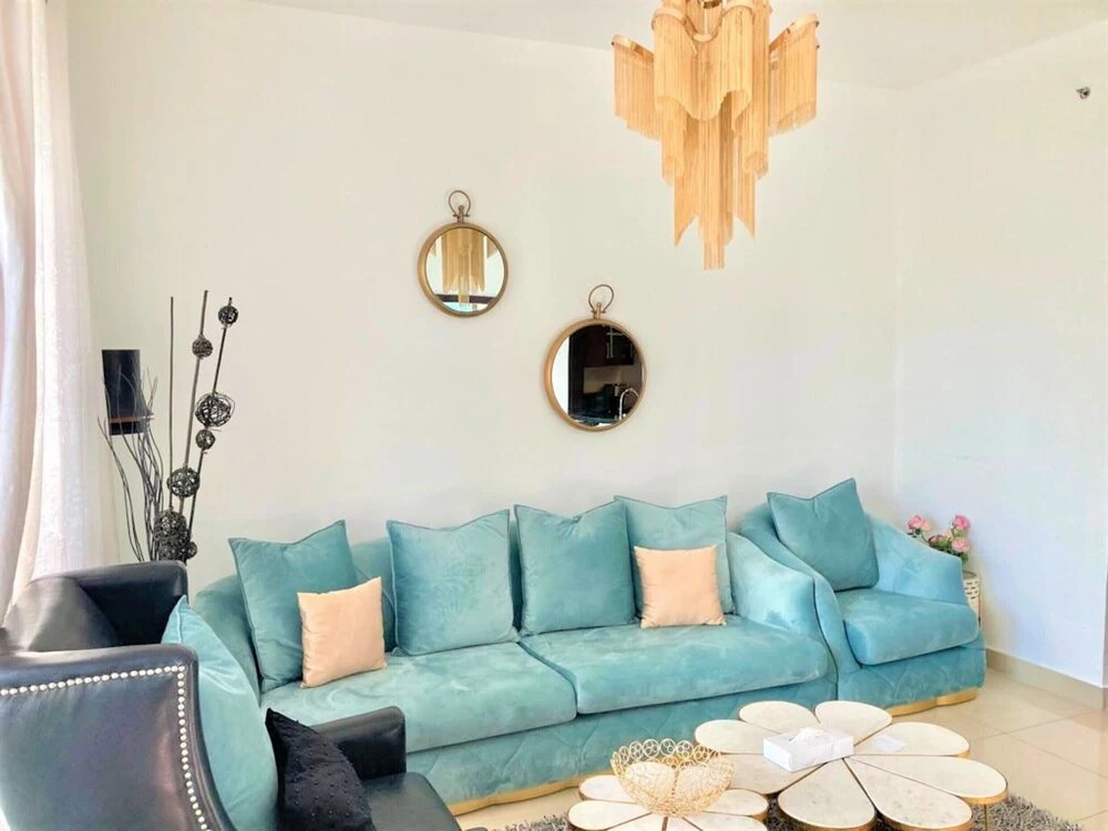 Дубай: Stunning Downtown apartment with balcony
