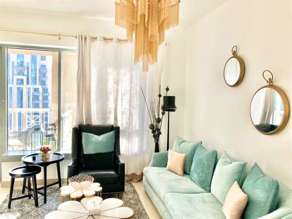 Дубай: Stunning Downtown apartment with balcony