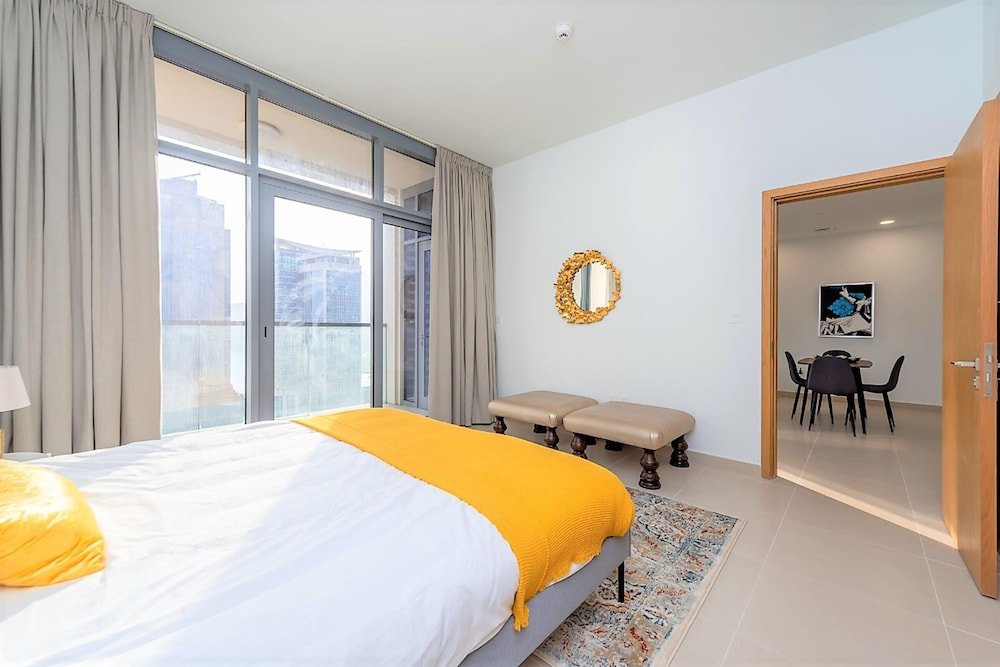 Дубай: Luxurious 1 bedroom with balcony Downtown Dubai