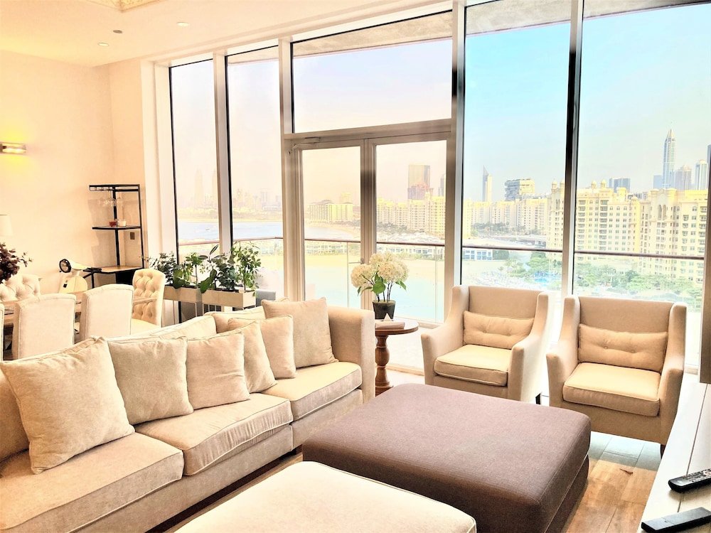 Дубай: Ultimate Luxury Palm Jumeirah -Tiara Beach access