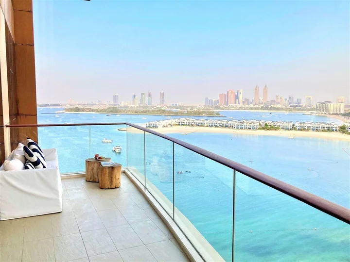 Дубай: Ultimate Luxury Palm Jumeirah -Tiara Beach access