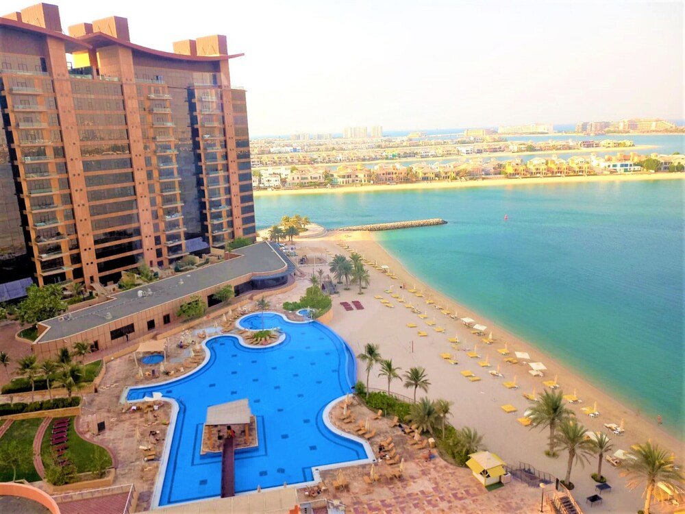 Дубай: Ultimate Luxury Palm Jumeirah -Tiara Beach access