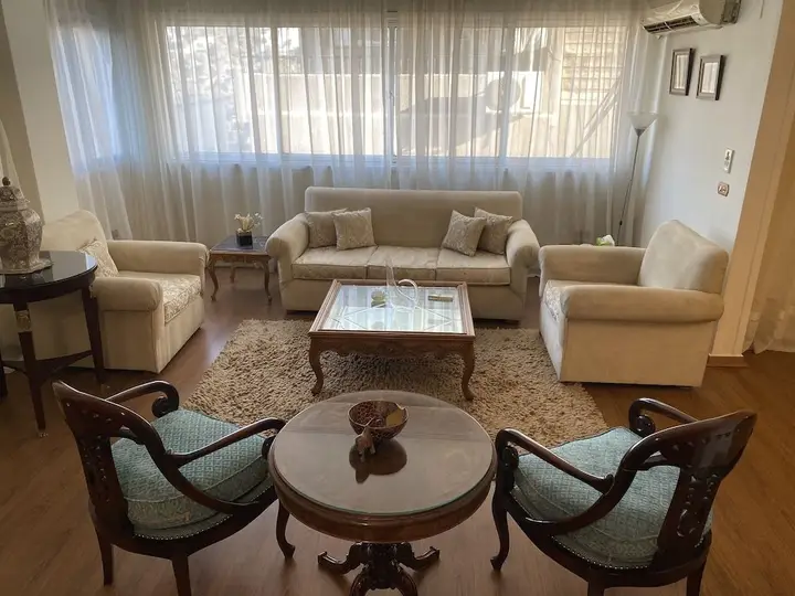 Charming 2-bedrooms Apartment With Side Nile View — фото 5