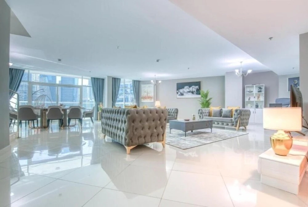 Дубай: Luxurious 4 Bedroom Duplex Villa Apartment Near JBR