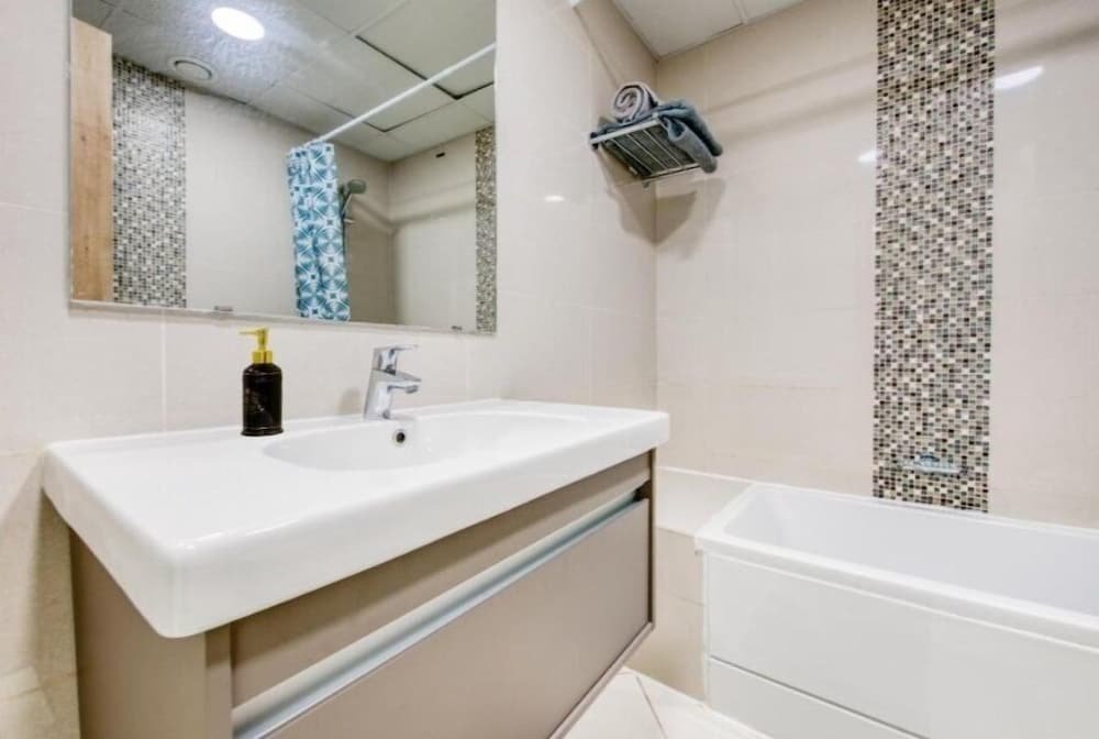 Дубай: Luxurious 4 Bedroom Duplex Villa Apartment Near JBR