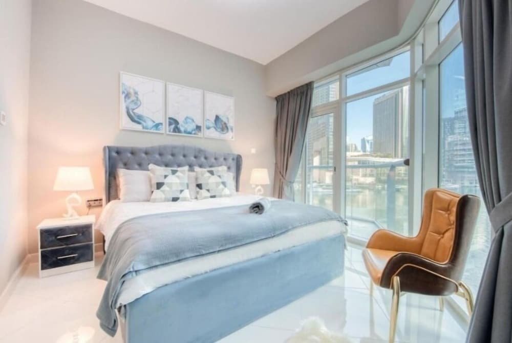 Дубай: Luxurious 4 Bedroom Duplex Villa Apartment Near JBR