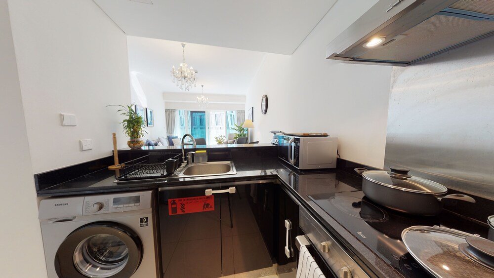 Дубай: SuperHost - Stylish Apartment With Full Marina Views