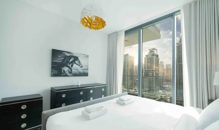 Дубай: LUX Contemporary Suite View 7