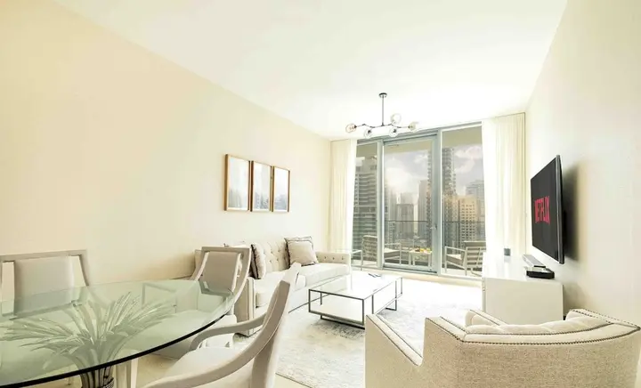 Дубай: LUX Contemporary Suite View 7