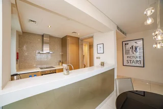 Дубай: Luxury 2BR Apartment in Paramount Towers Business Bay