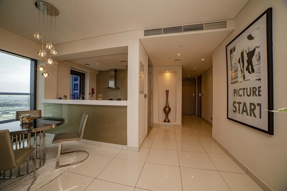 Дубай: Luxury 2BR Apartment in Paramount Towers Business Bay