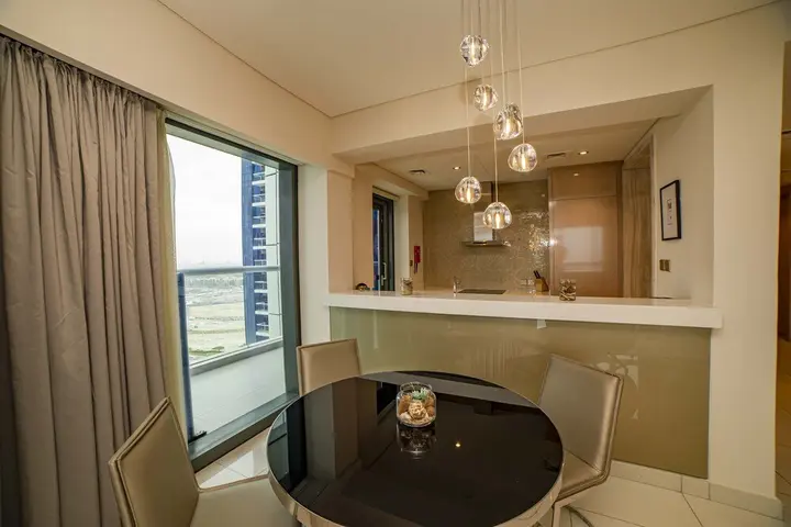 Дубай: Luxury 2BR Apartment in Paramount Towers Business Bay