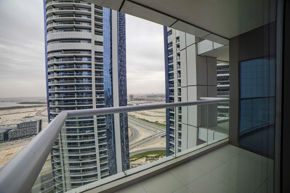 Дубай: Luxury 2BR Apartment in Paramount Towers Business Bay
