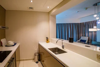 Дубай: Paramount Towers 2BR Luxurious Apartment - 360 vacation