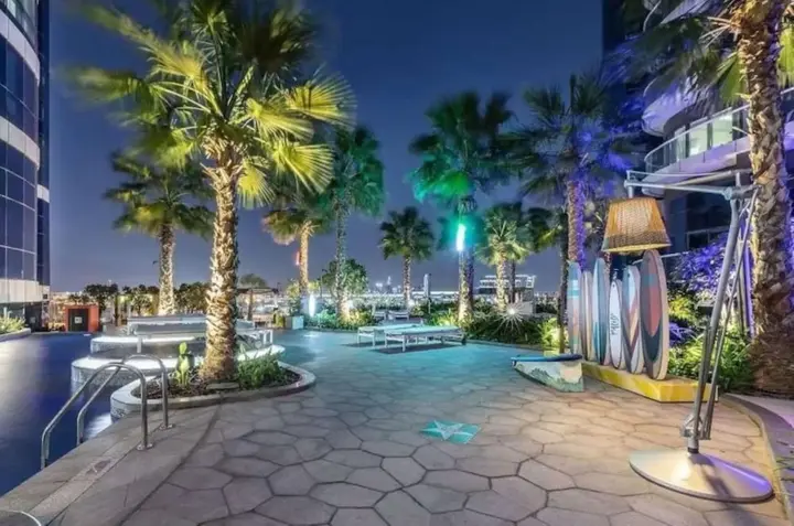 Дубай: Paramount Towers 2BR Luxurious Apartment - 360 vacation