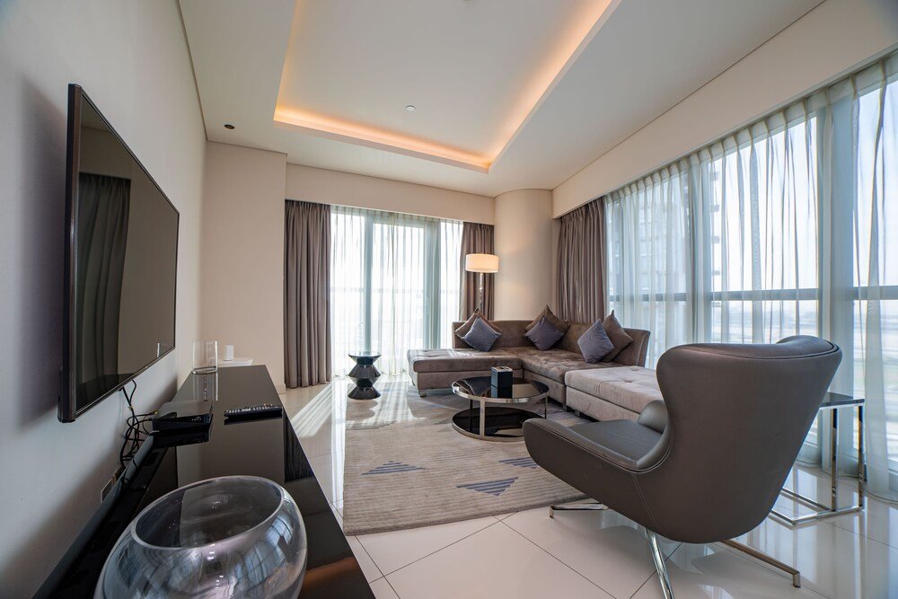 Дубай: Paramount Towers 2BR Luxurious Apartment - 360 vacation