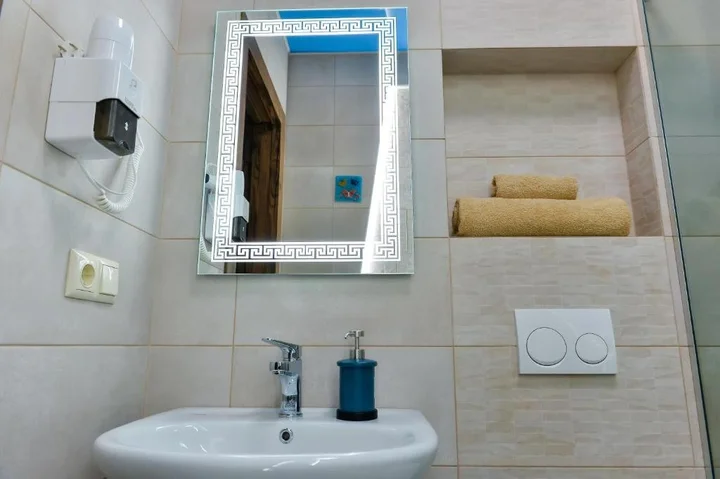 Уреки: Lions Apartment