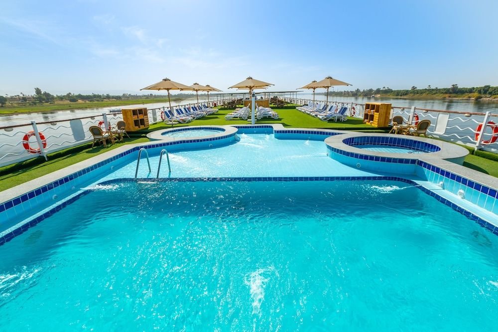 Луксор: MS Chatteau lafayette Nile Cruise
