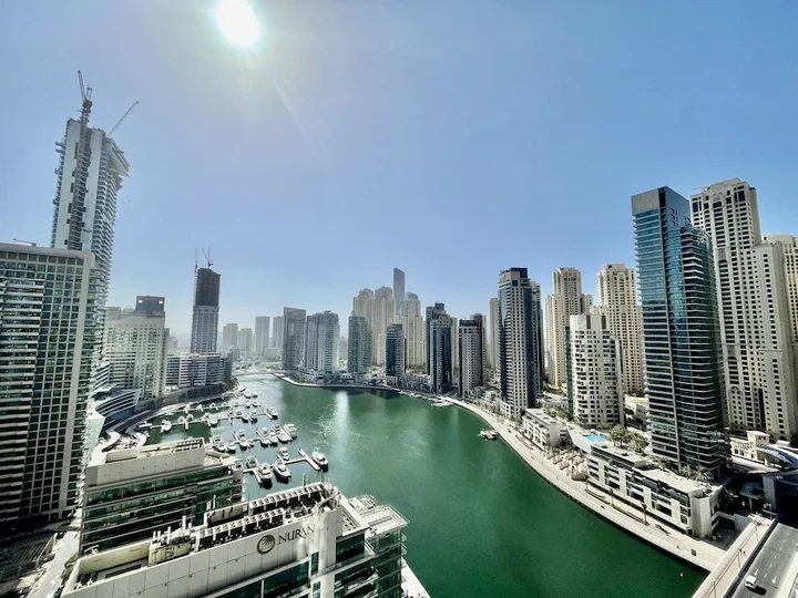 Дубай: Stunning 3B Spacious Marina View With Balcony
