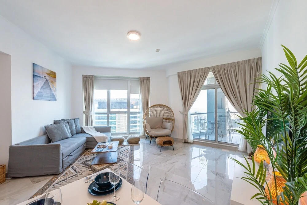 Дубай: Marco Polo - Stylish & Spacious 2 BR with Marina + City Views