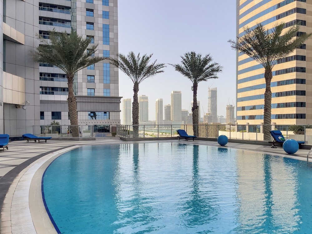 Дубай: Marco Polo - Stylish & Spacious 2 BR with Marina + City Views