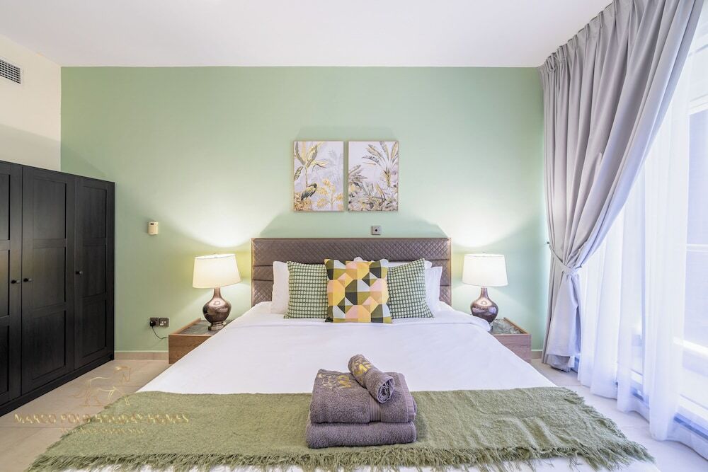 Дубай: Marco Polo - Striking Lake Views at JLT | 1 BR | 2 Balconies