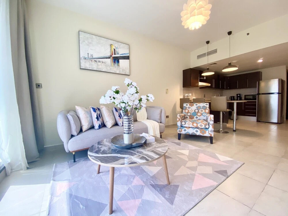 Дубай: Marco Polo - Striking Lake Views at JLT | 1 BR | 2 Balconies