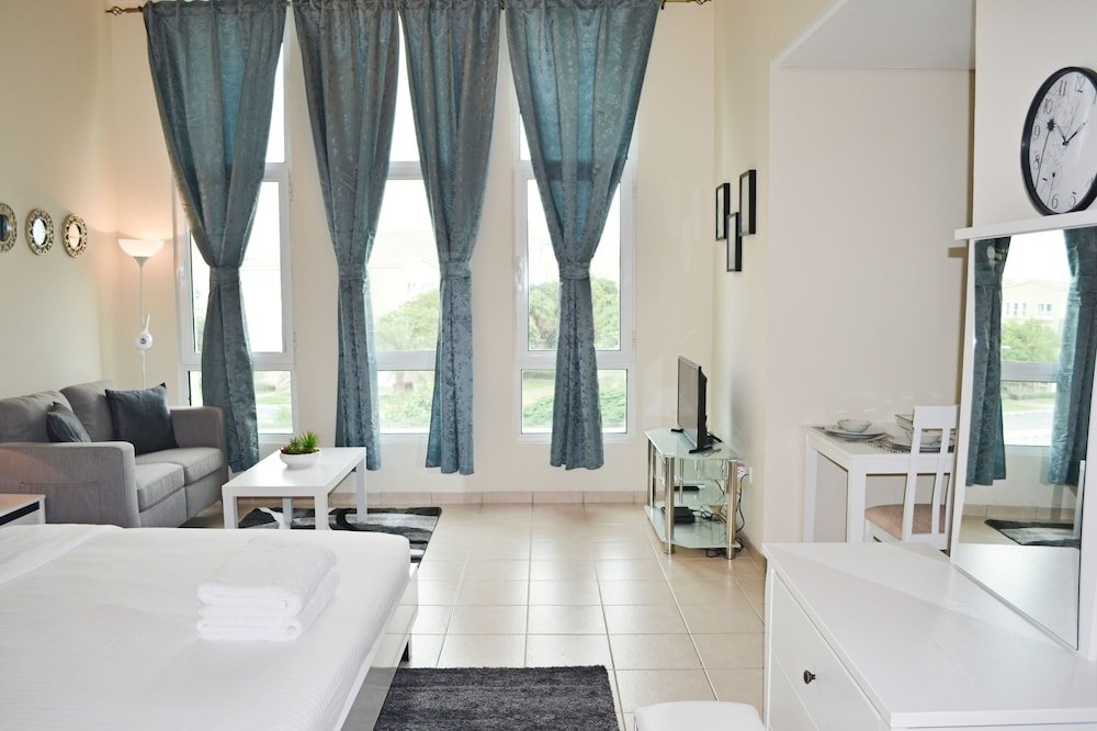 Дубай: SND - Bright and Spacious Studio