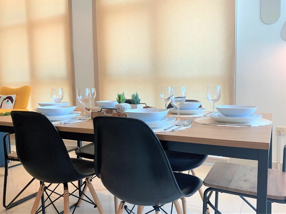 Дубай: DHLA - Modern 2BR balcony in Marina