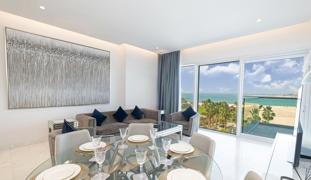 Дубай: LUX Exclusive 1 JBR Panoramic Sea View