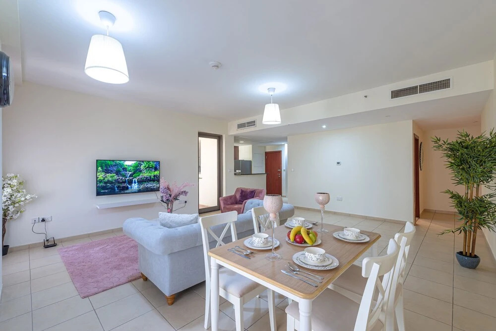 Дубай: Marco Polo - Brilliant & Homey Apt with Fantastic Sea Views