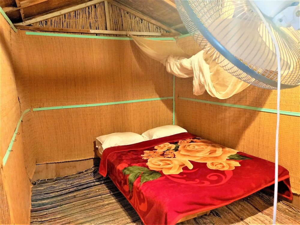 Таба: Sahara Beach Camp Ras Shetan