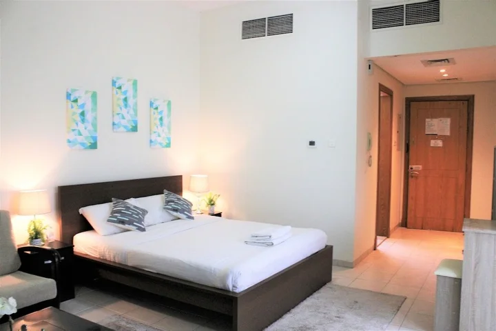Дубай: IRN - Spacious Studio in Discover Garden