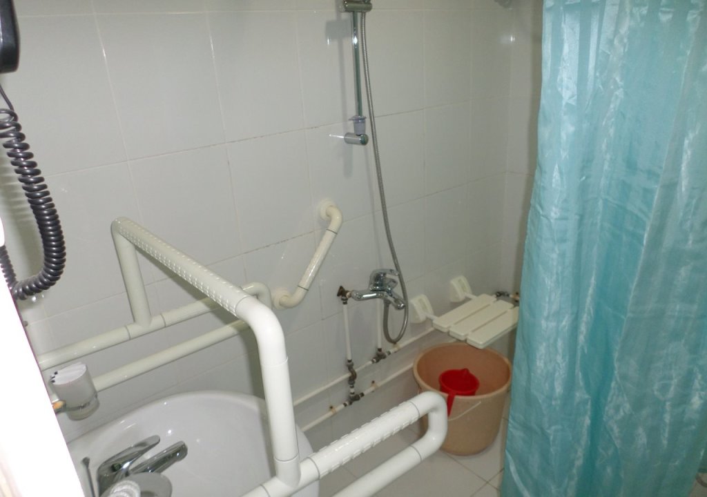 Дубай: OYO 925 Emirates Hotel
