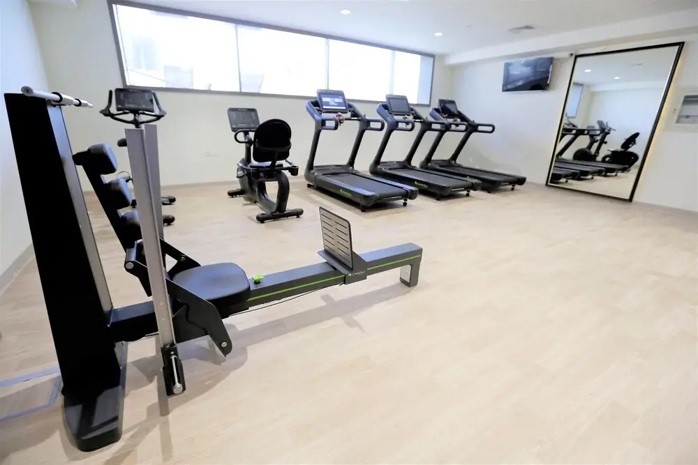 Дубай: Amazing Living Park View JVC -1bed With Balcony