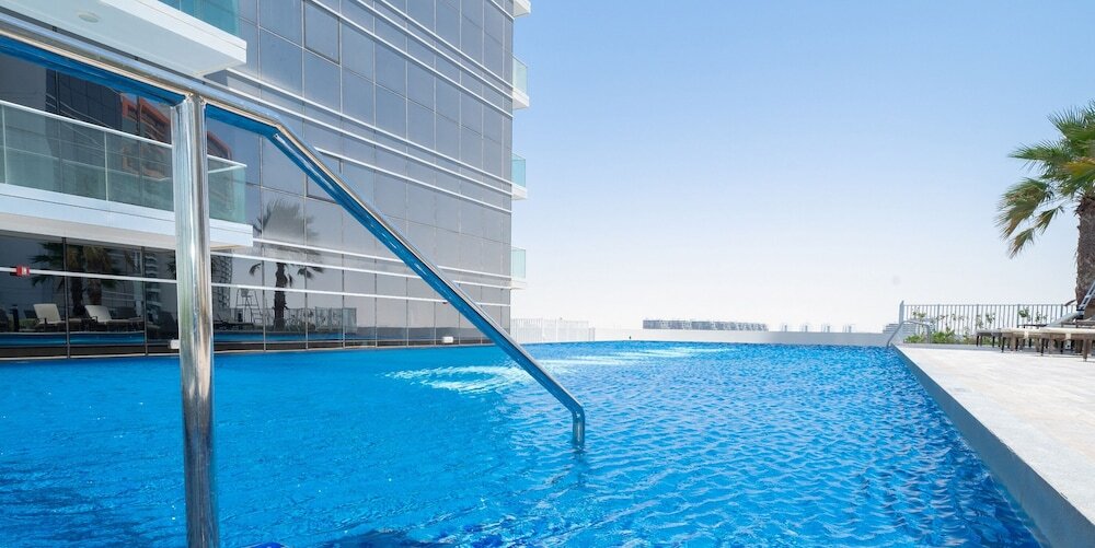 Дубай: KOHH – 1BR in Carson Tower