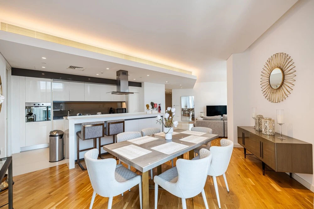 Дубай: Massive 3 Beds Sea View Bluewaters B10