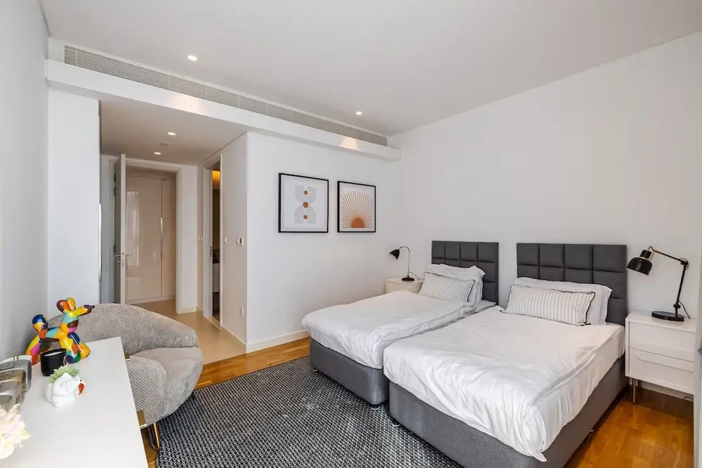 Дубай: Massive 3 Beds Sea View Bluewaters B10