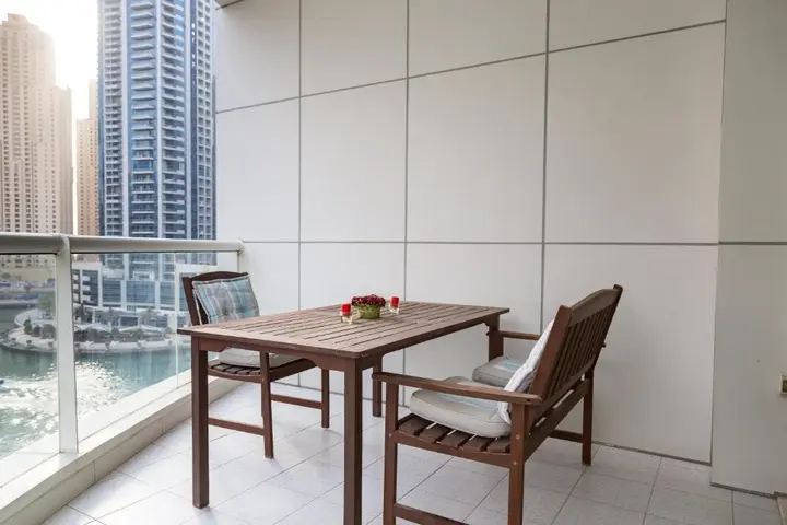 Дубай: HiGuests Vacation Homes - Atlantic Tower