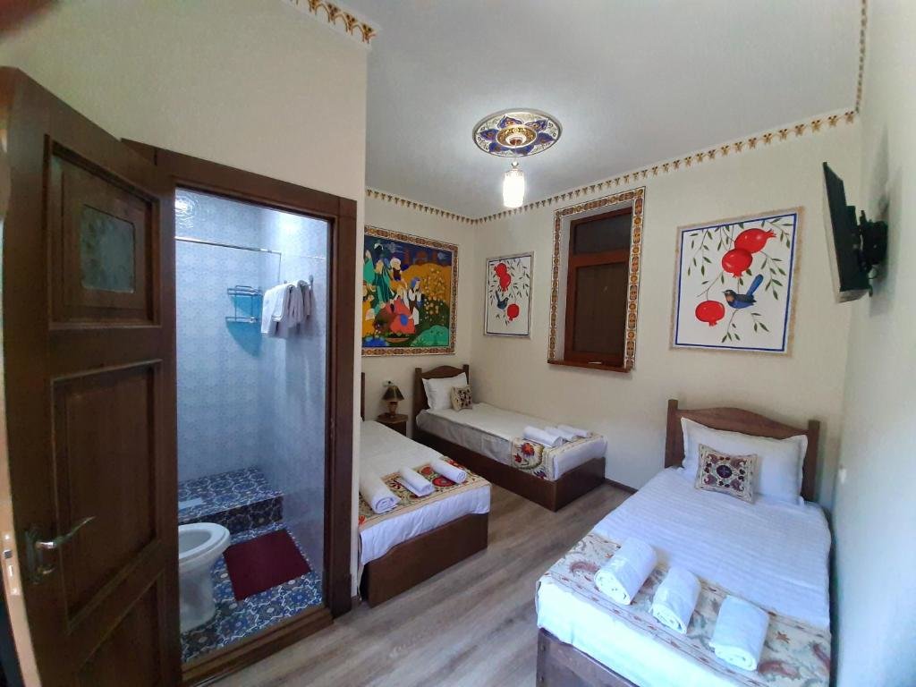 Бухара: Robiya Heritage Hotel
