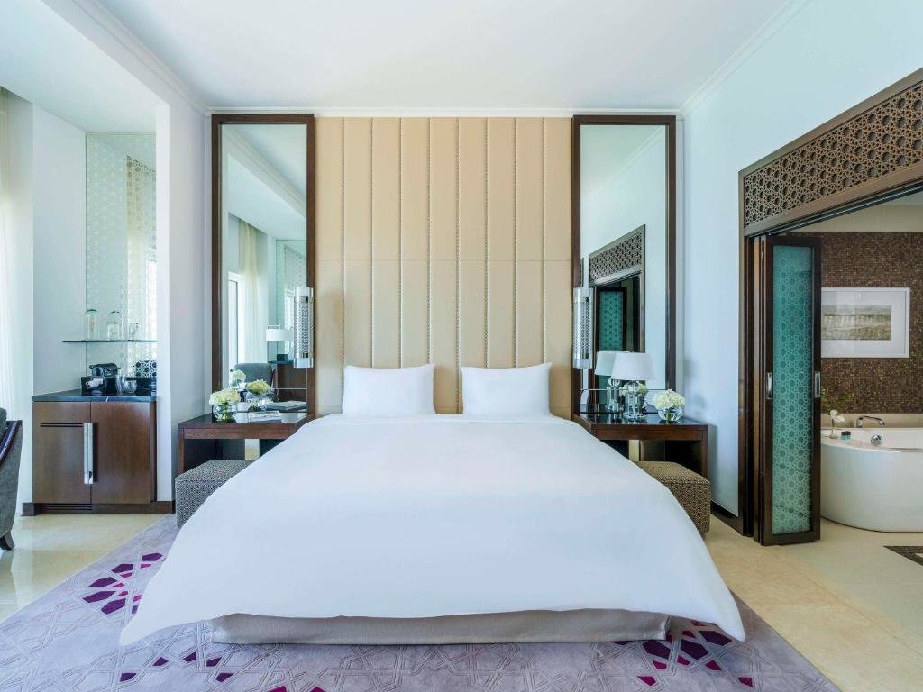 Абу-Даби: Hotel Rixos Marina Abu Dhabi