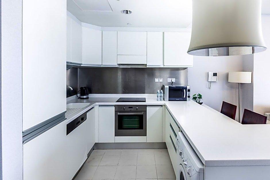 Дубай: Address Dubai Mall Apartment above Dubai Mall - Premium Residence