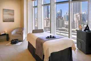 Дубай: Address Dubai Mall Apartment above Dubai Mall - Premium Residence
