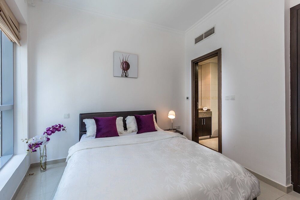 Дубай: Bay Central-West Tower by Deluxe Holiday Homes
