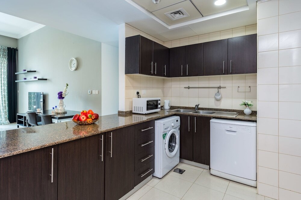 Дубай: Bay Central-West Tower by Deluxe Holiday Homes