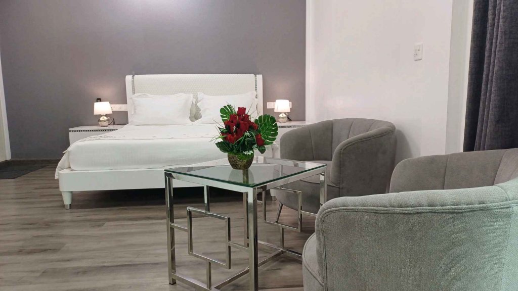 Атолл Алиф-Алиф: Гостевой дом SIS Tourist Villa