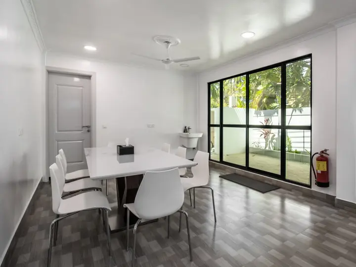 Атолл Алиф-Алиф: Гостевой дом SIS Tourist Villa