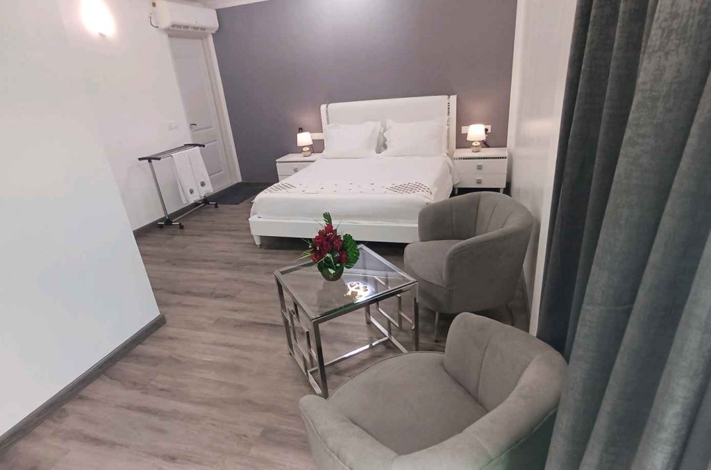 Атолл Алиф-Алиф: Гостевой дом SIS Tourist Villa