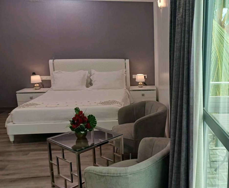 Атолл Алиф-Алиф: Гостевой дом SIS Tourist Villa